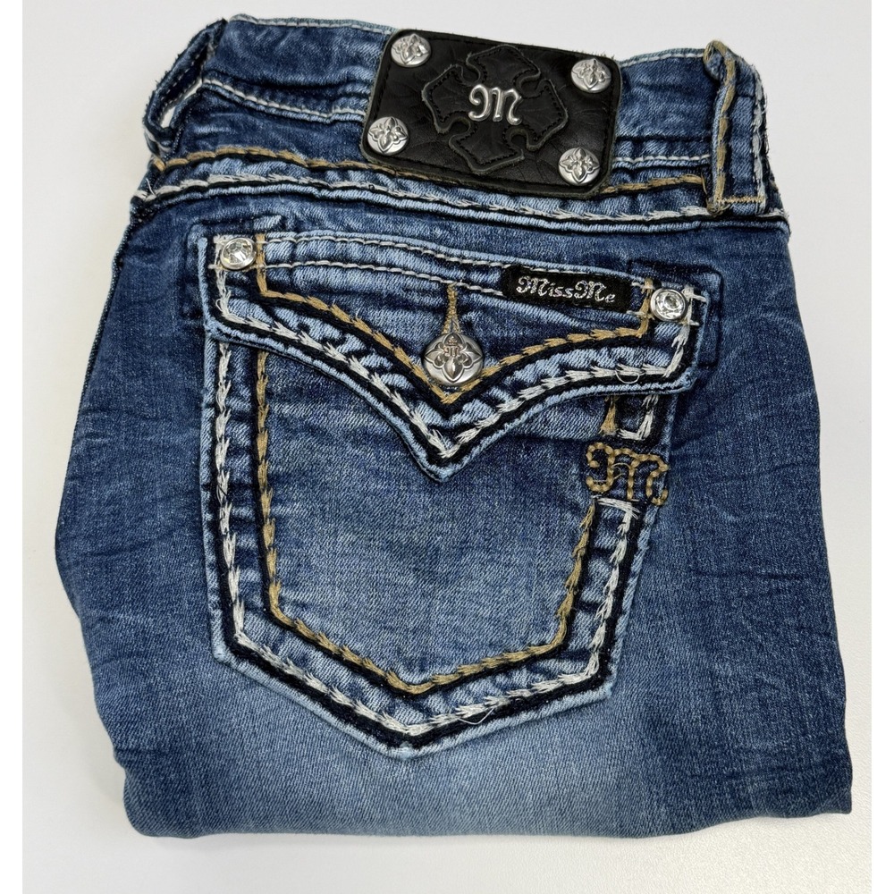Miss Me Y2K Grunge Rhinestone Flap Pocket Bootcut Jeans Blue Denim Size 30 - Picture 16 of 16